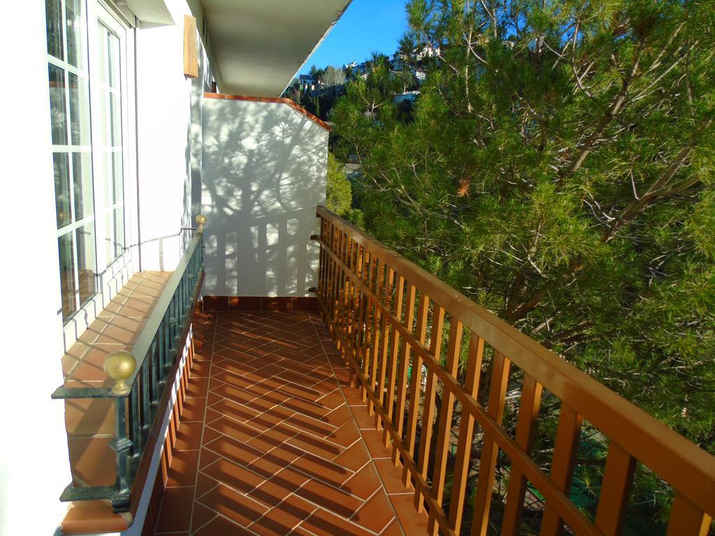 Apartamentos Turisticos Cumbres Verdes La Zubia Szoba fotó