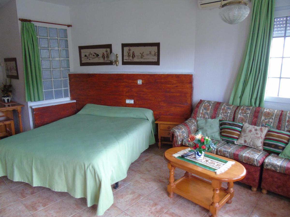 Apartamentos Turisticos Cumbres Verdes La Zubia Kültér fotó