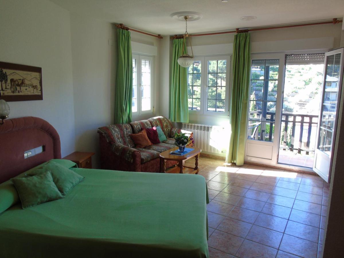 Apartamentos Turisticos Cumbres Verdes La Zubia Kültér fotó