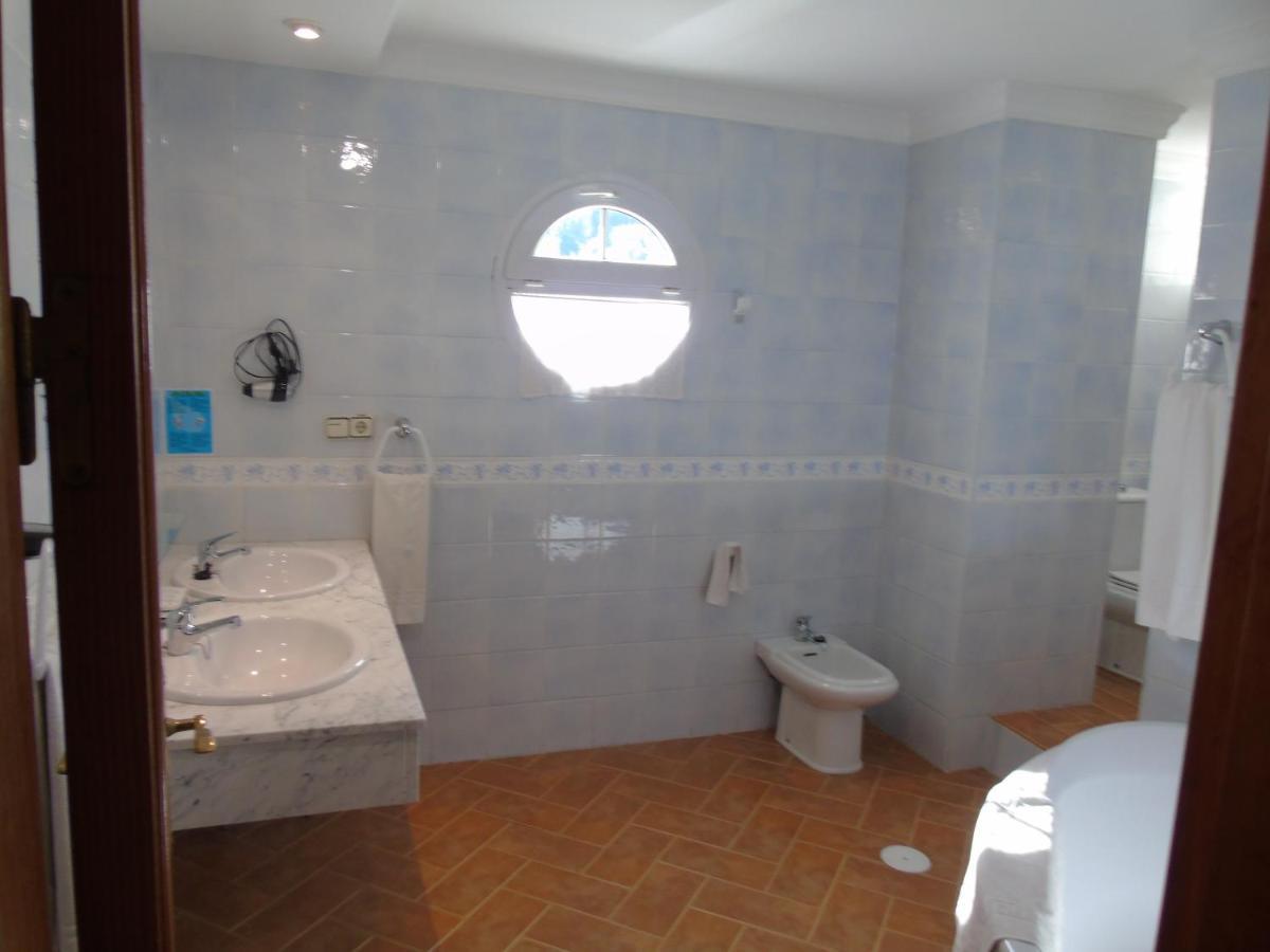 Apartamentos Turisticos Cumbres Verdes La Zubia Kültér fotó